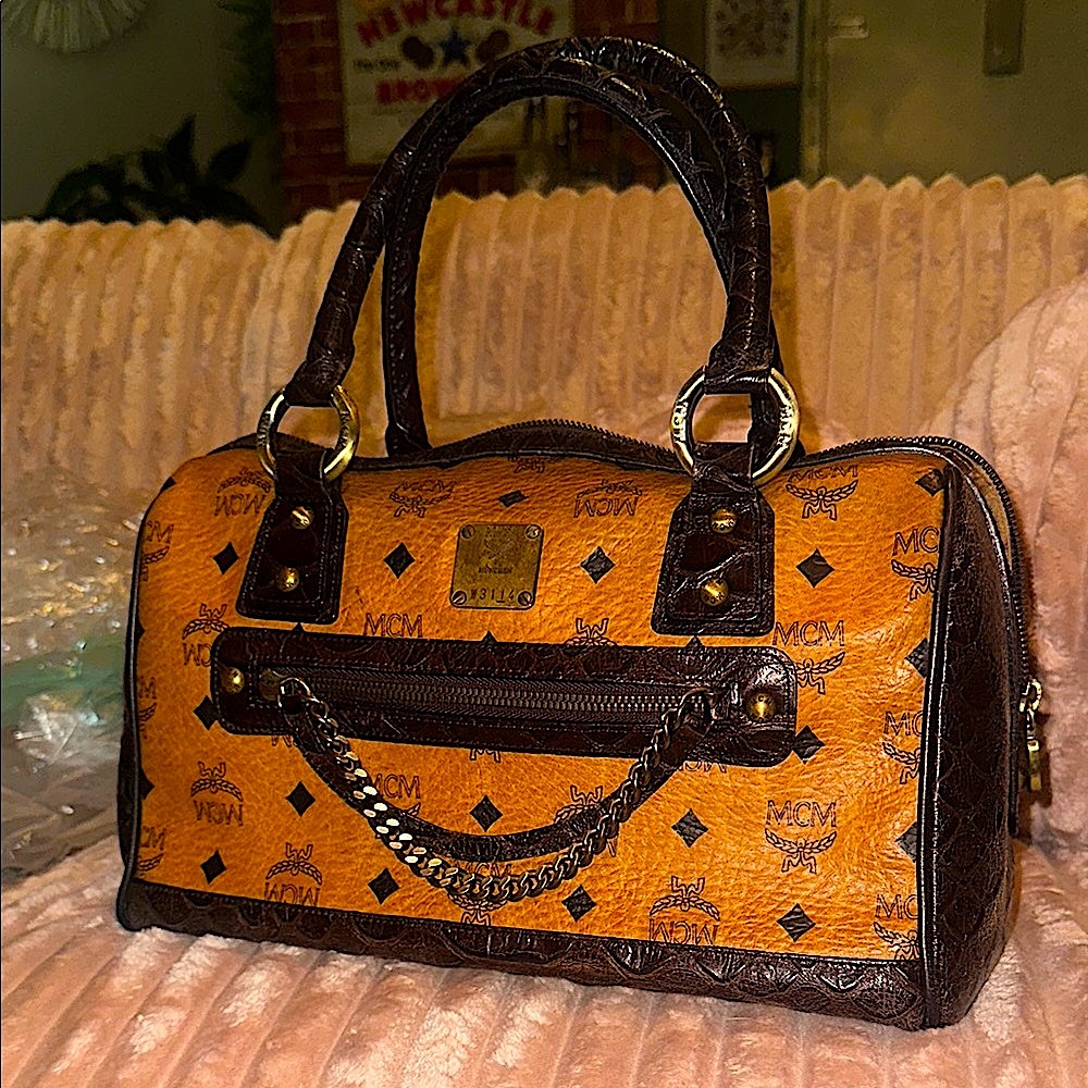 MCM Dark Brown/Cognac Visetos Python Embossed Leather 🤎